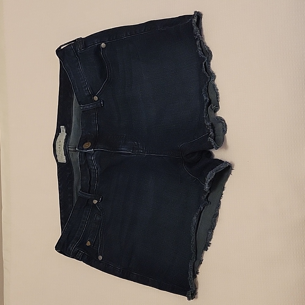 Torrid Jean Shorts Size 16 Dark Blue Raw Hem Perfect Condition